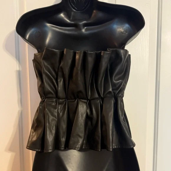 “DO+BE” Pleated Ruffle Faux Leather Top - Picture 13 of 16